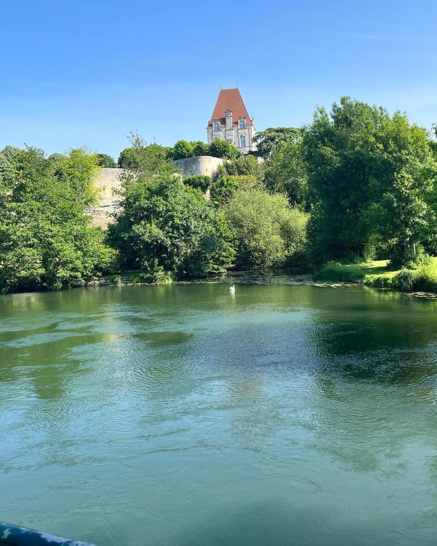 Petit Moulin De Veillard Bourg-Charente Exterior foto